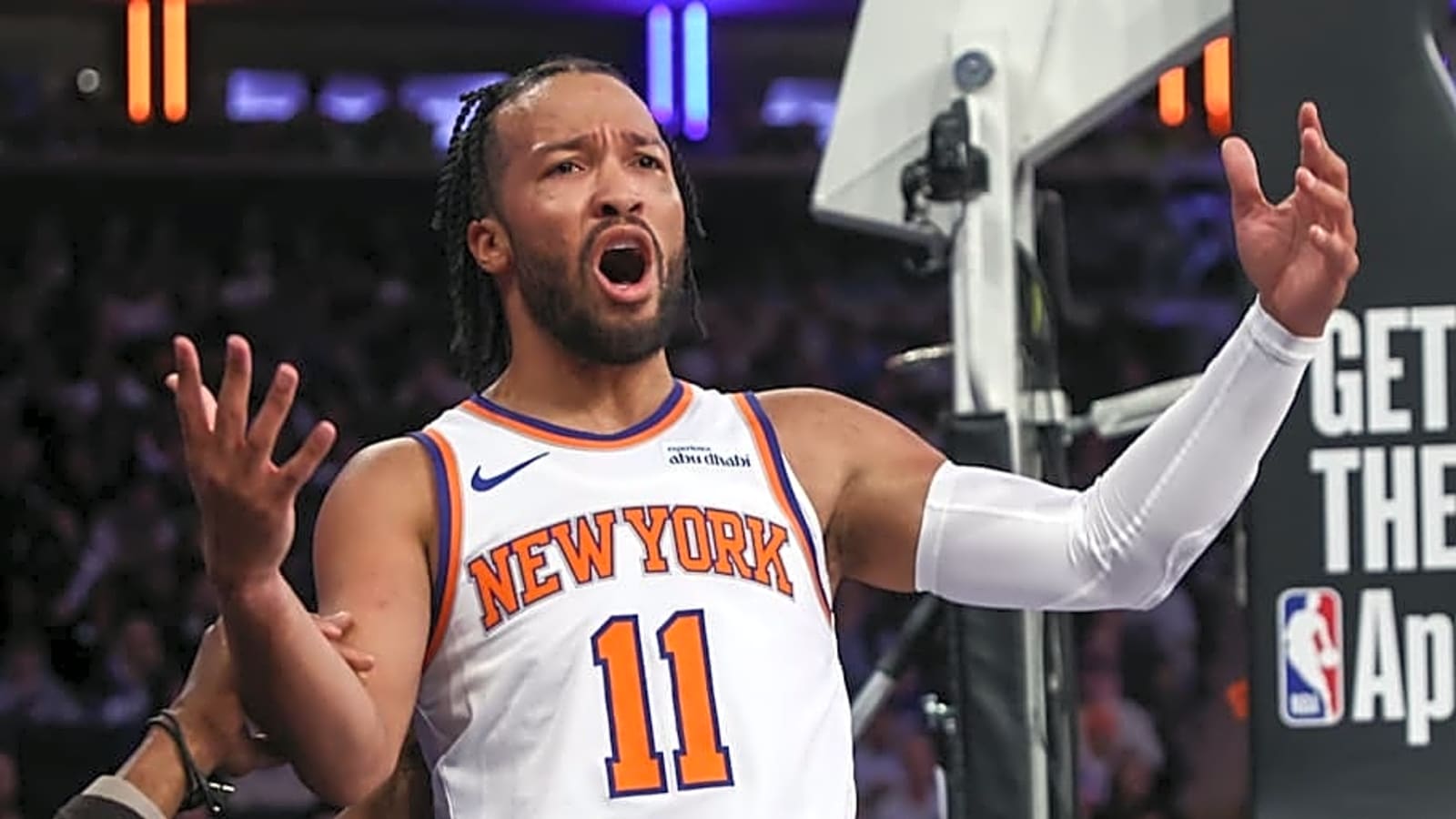 Knicks Eyeing Blockbuster Trade Move Amid Jalen Brunson Injury