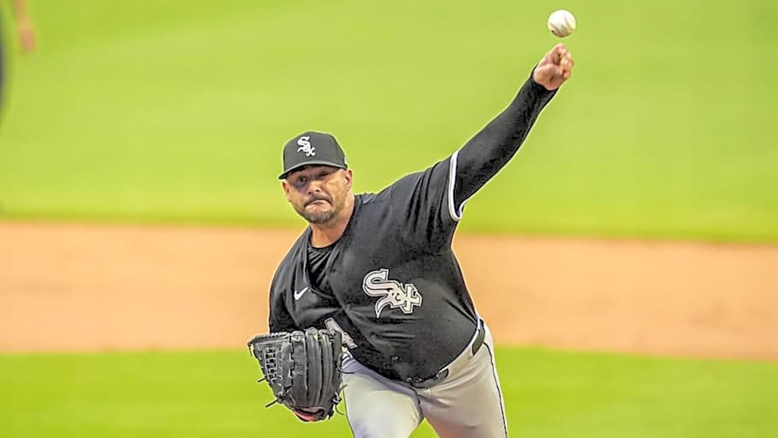 Chicago White Sox Pitcher Martín Pérez &#39;Like A 3-Point Shooter&#39;