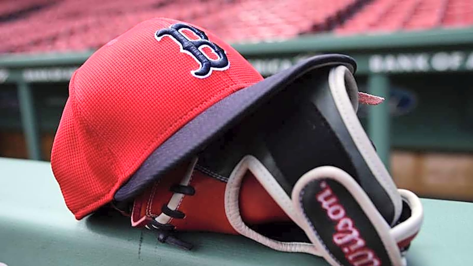 Insider Raises Eyebrows About Red Sox&#39;s Pursuit Of Pitching