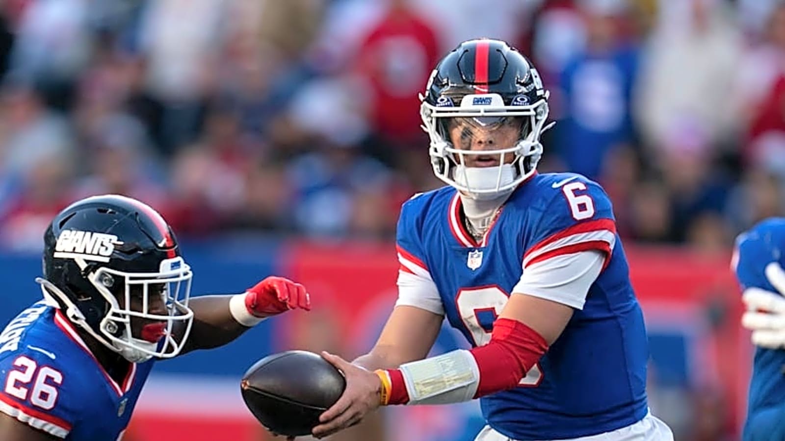Giants QB Jaxson Dart Earns Premium Ranking Despite Week 9 Loss