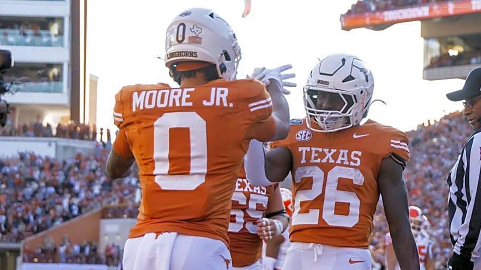 Texas Longhorns 'Closest Thing' to College Football's Most Complete Team?
