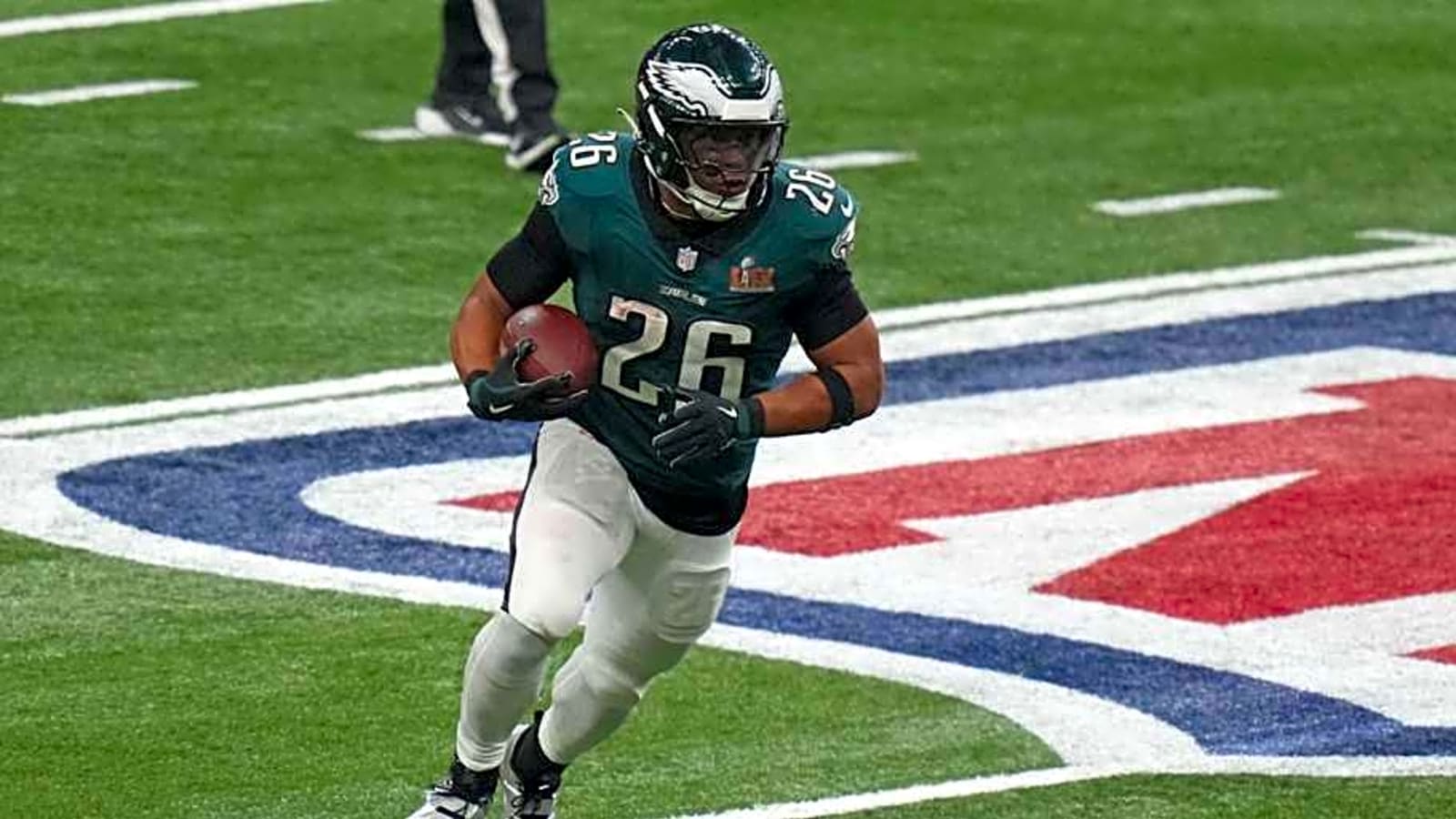Eagles RB Saquon Barkley Cracks Top 10, Lands Big Prediction