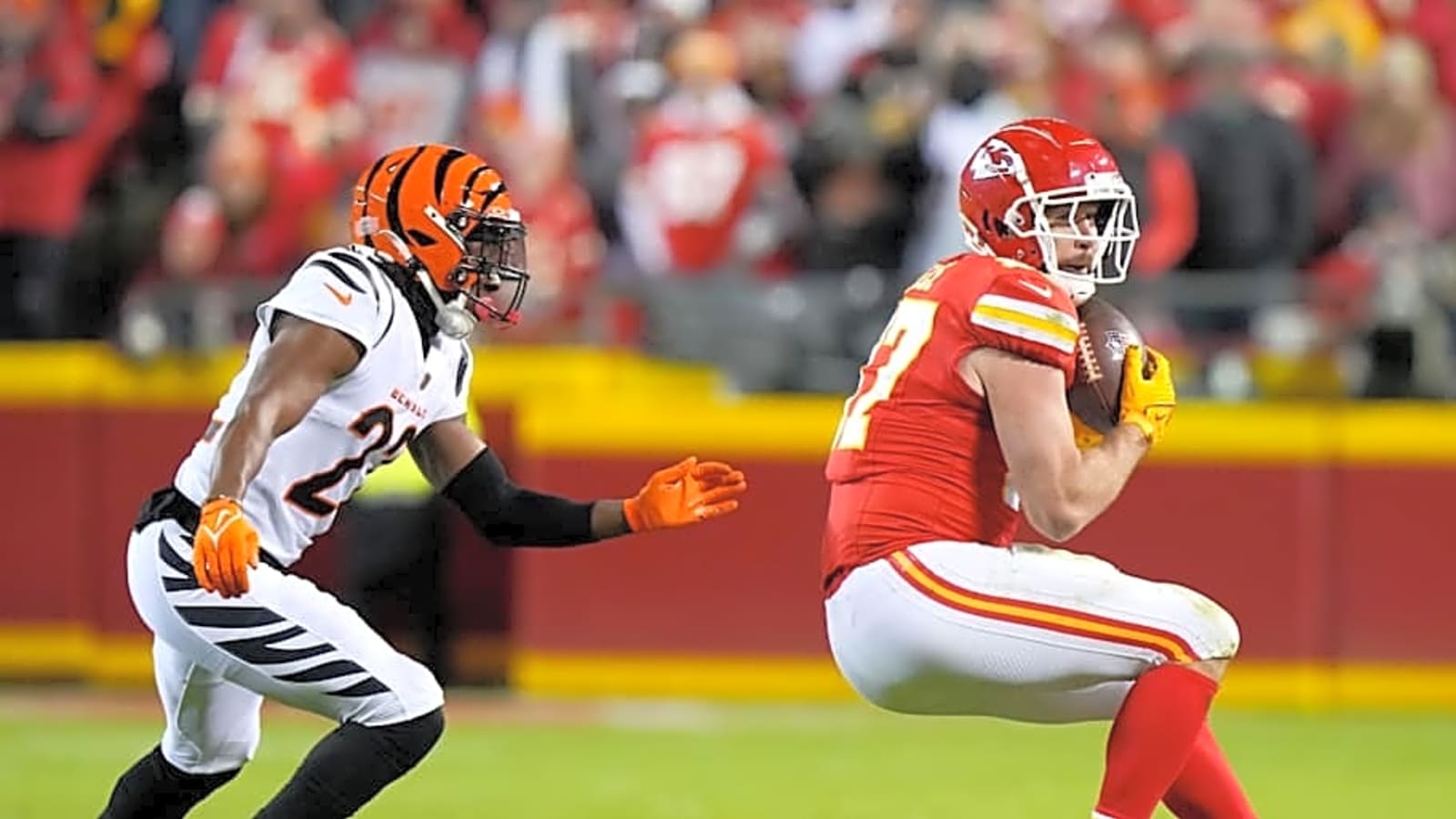 Chiefs&#39; Travis Kelce Deep-Dives Into Return Decision