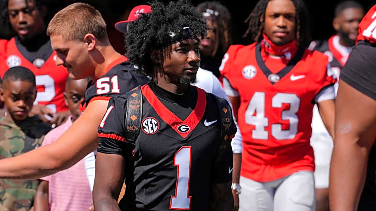 Georgia&#39;s Ellis Robinson Named Breakout Candidate for 2025 College Football Season