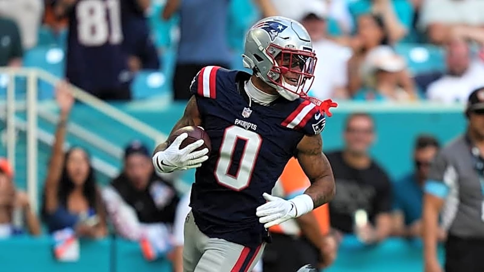 Patriots Pick Up Christian Gonzalez's Fifth-Year Option