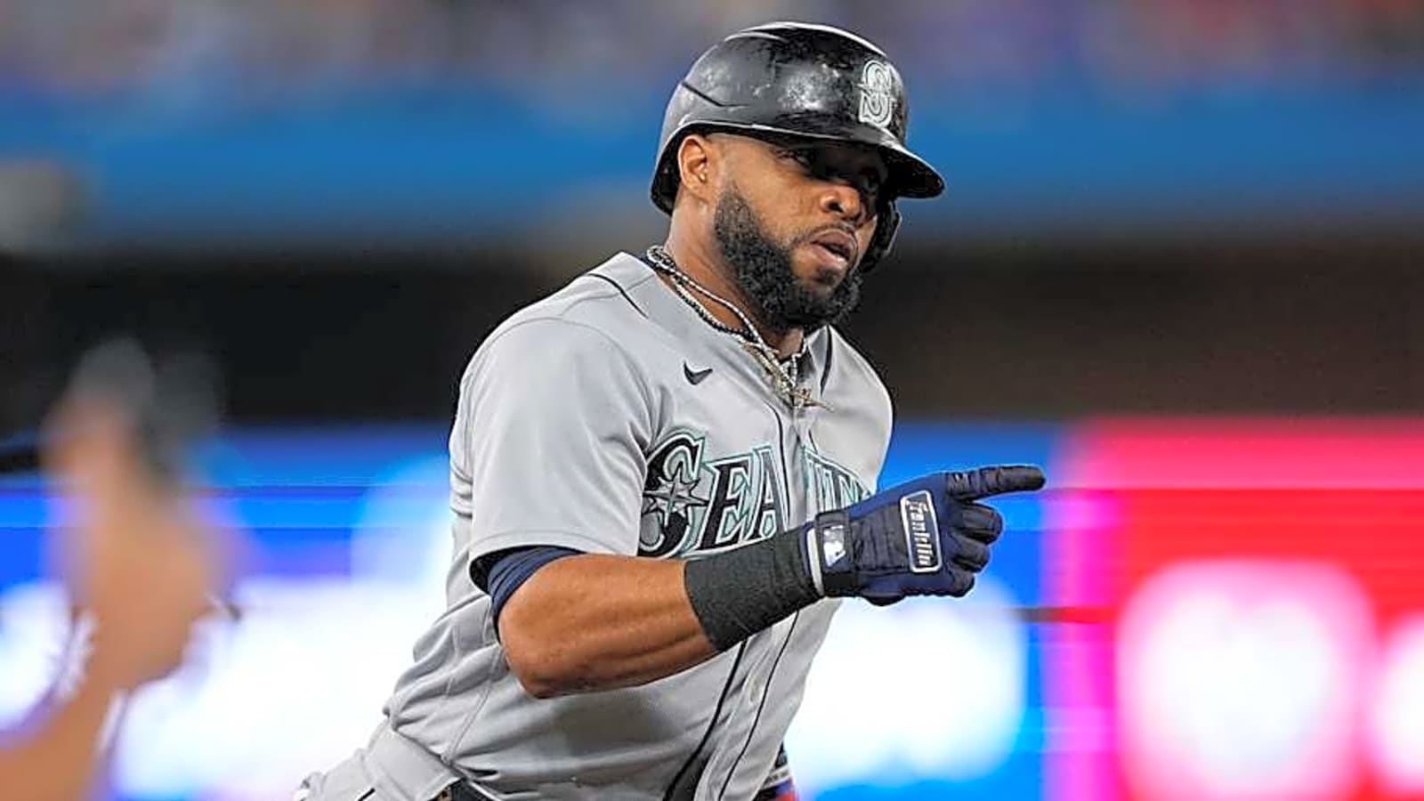 Former Seattle Mariners First Baseman Expected to Be Traded at Deadline, Could Team Pursue Reunion?