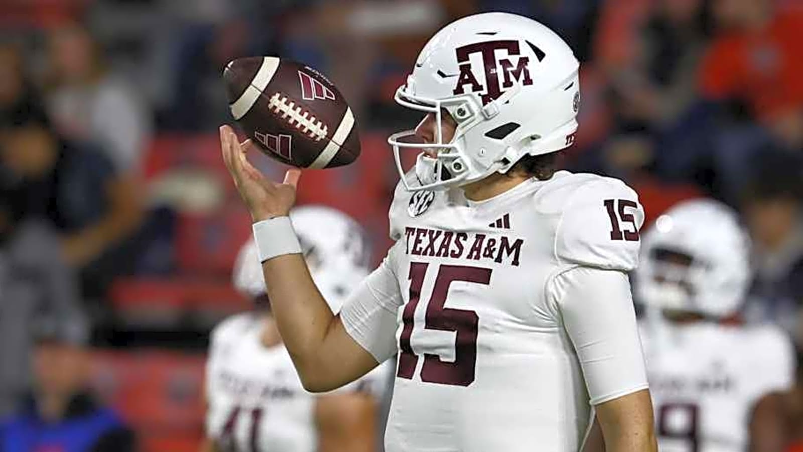 Houston Starting QB Has Mountain To Climb In Big 12 QB Rankings