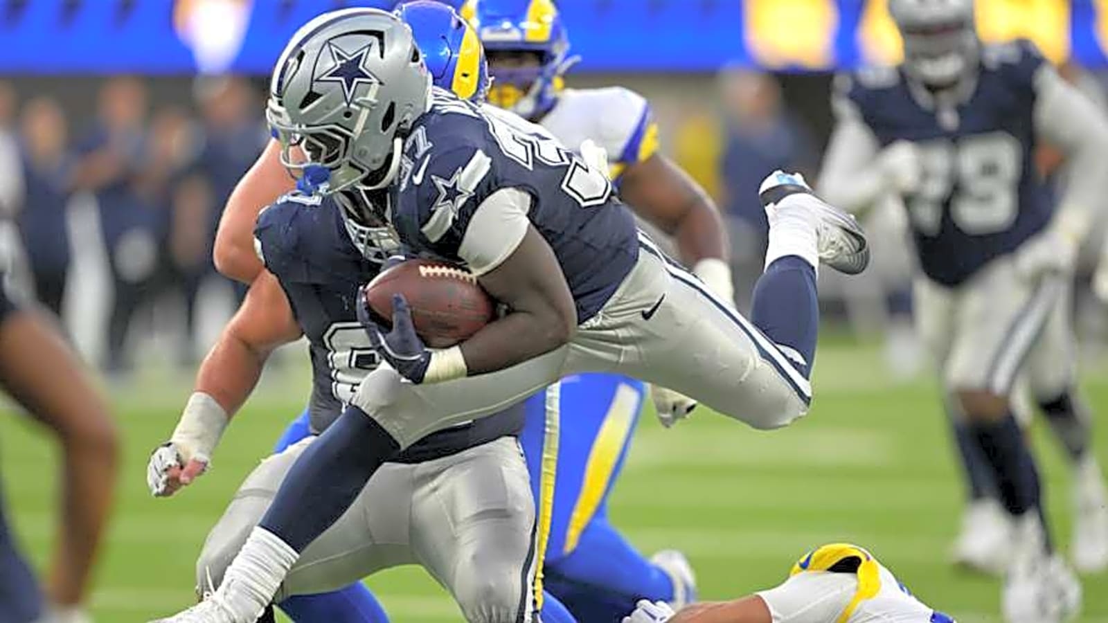 Phil Mafah Mania runs wild, making strong roster case to end Cowboys&#39; Oxnard camp