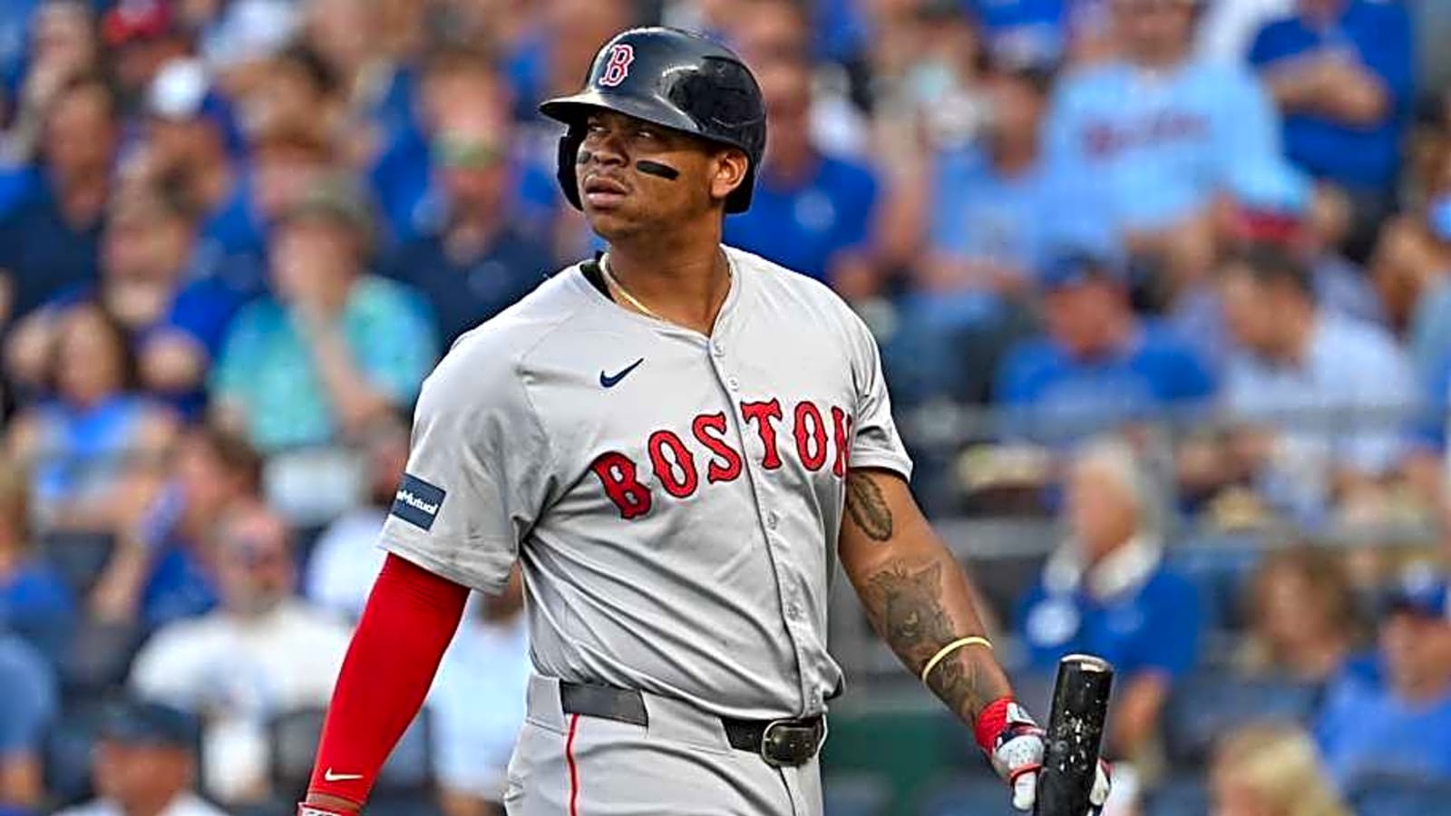 Red Sox Rookie Defends Rafael Devers Over Rumor: &#39;That Was False&#39;