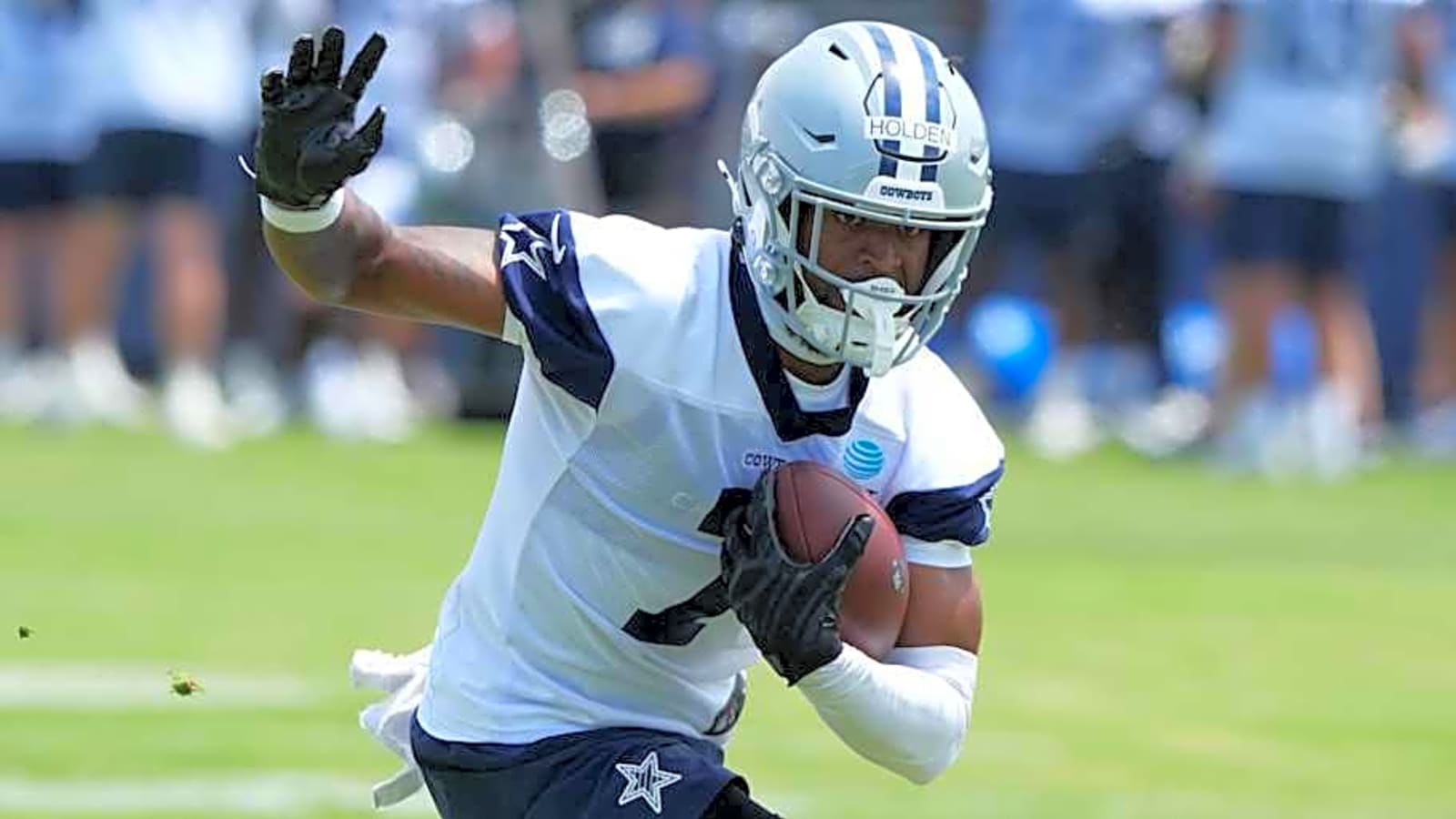 Dynamic Cowboys UDFA makes mark on WR competition with spectacular TD