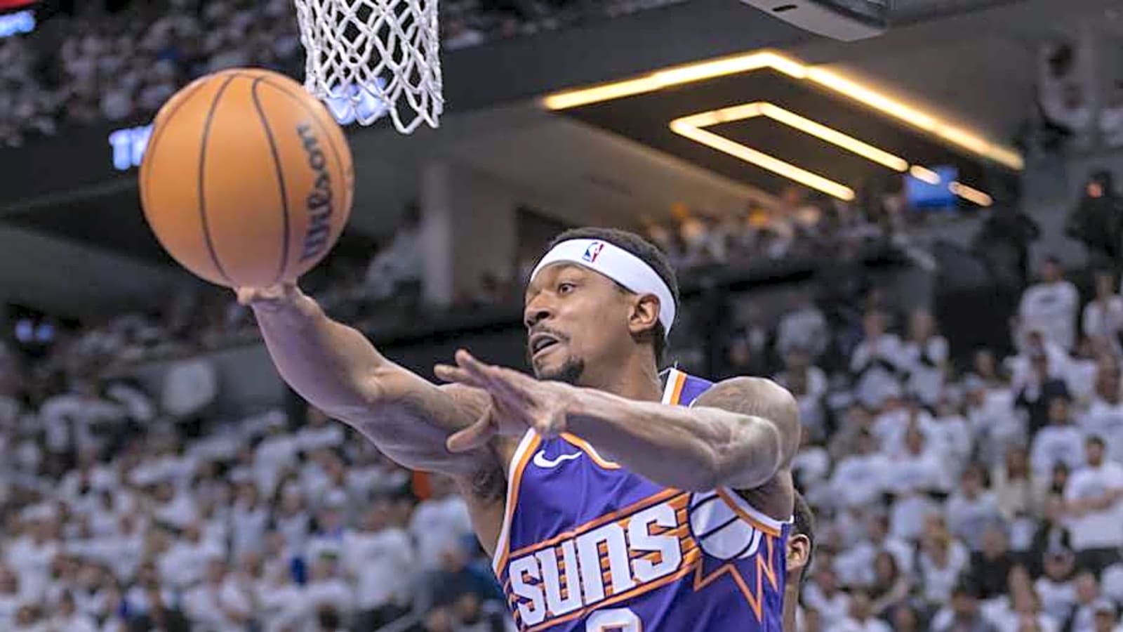 Zach Lowe intrigued by Bradley Beal-Minnesota Report: &#39;An interesting one to monitor&#39;