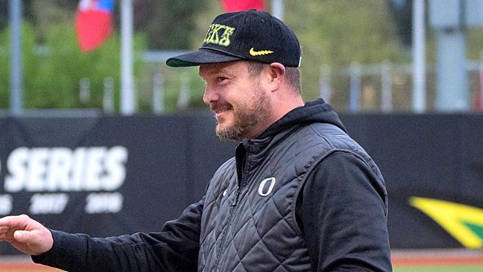 Dan Lanning Fuels Oregon Baseball Buzz Before Austin Super Regional