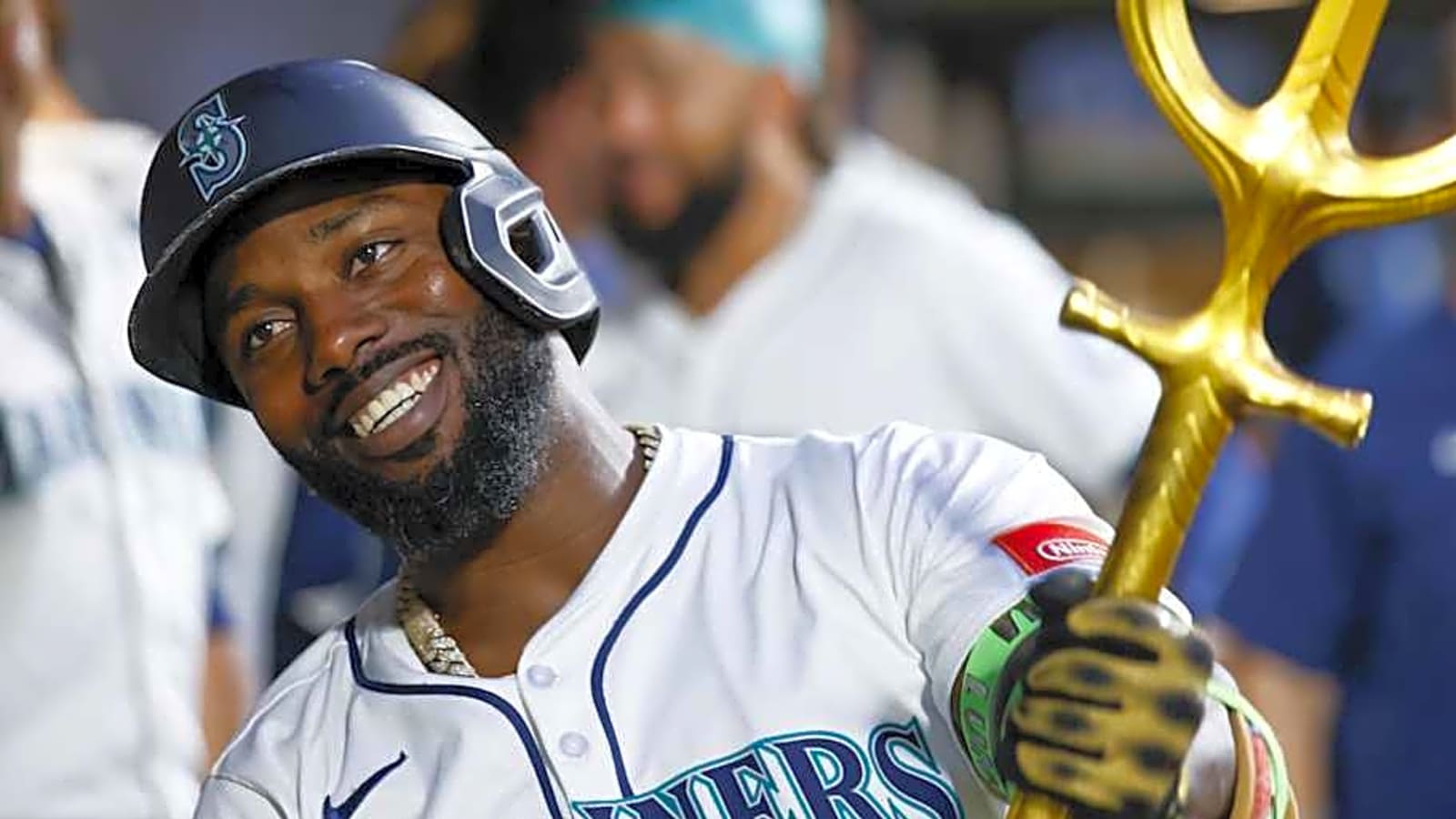 Seattle Mariners Rally Falls Short in 7-6 Loss to San Diego Padres