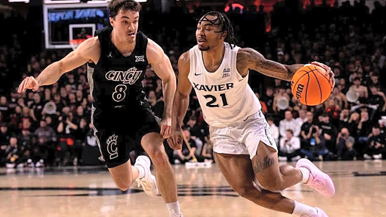 Cincinnati Guard Connor Hickman Announces Transfer Commitment to College of Charleston