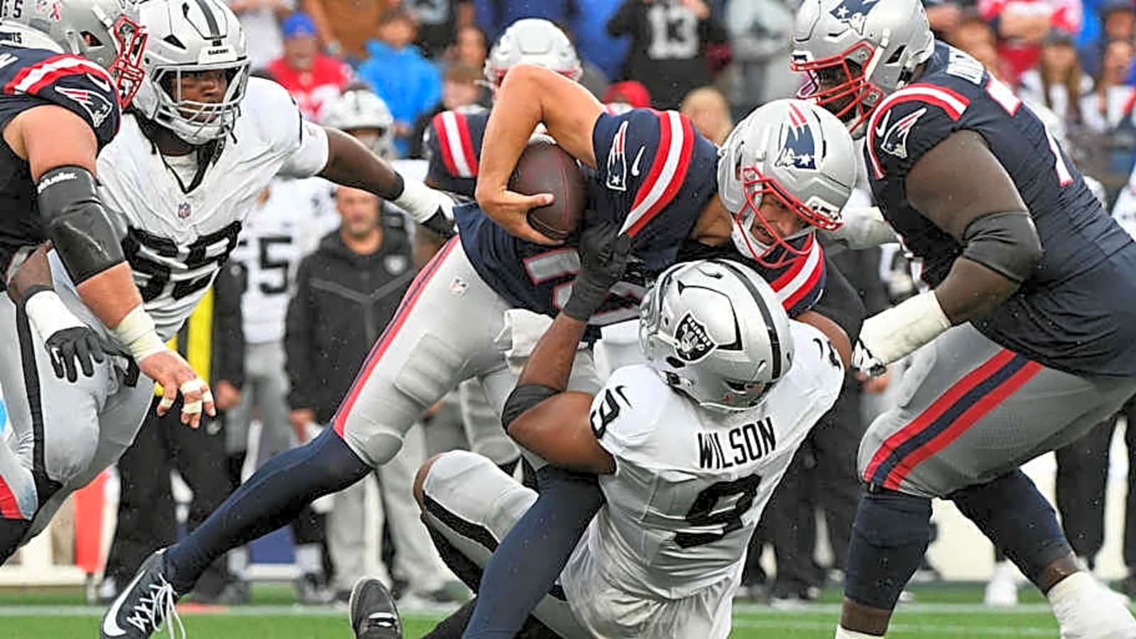 Mike Vrabel Urges Patriots to Help Drake Maye