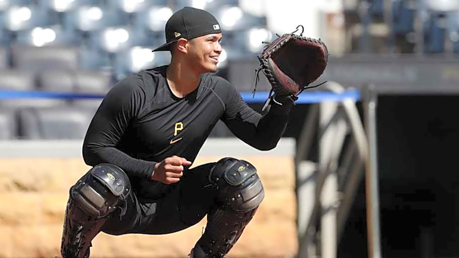 Pirates Give Timeline for Injured Catcher