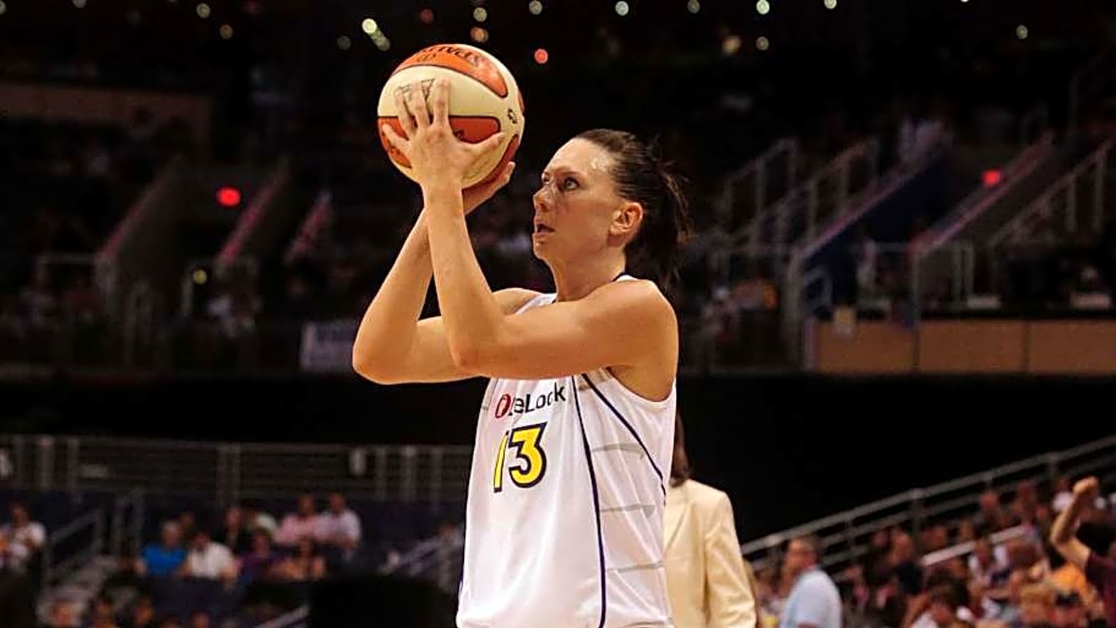Phoenix's Penny Taylor Achieves Something Great in Comeback
