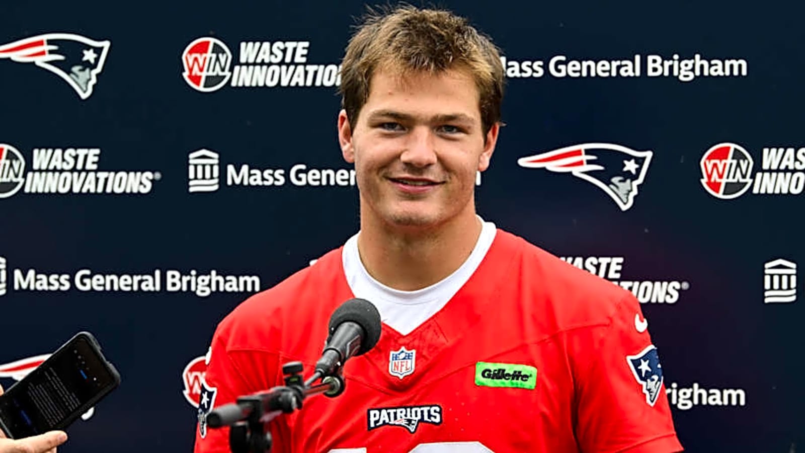 Patriots Champion Exposes Peculiar Concerns for Drake Maye