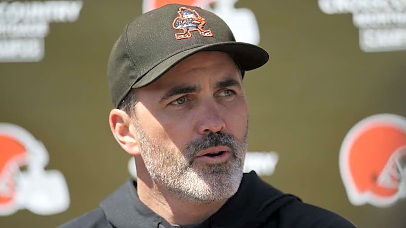 Cleveland Browns&#39; Kevin Stefanski Evaluates Dillon Gabriel, Shedeur Sanders: NFL Rookie Minicamp