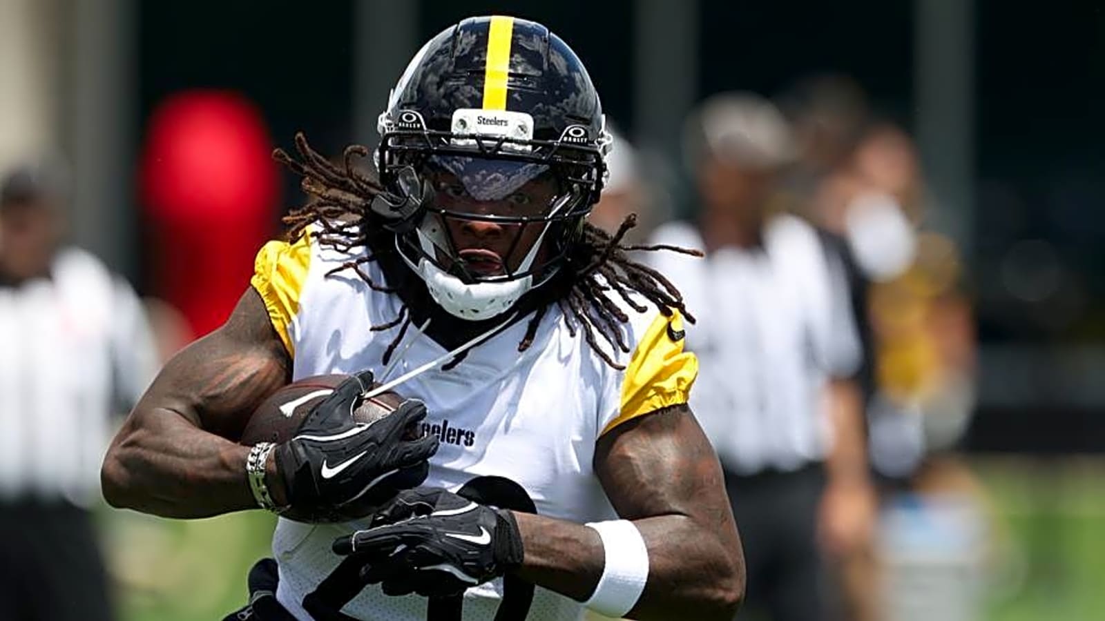 Steelers Third-Round Bust Seems Inevitable at This Point