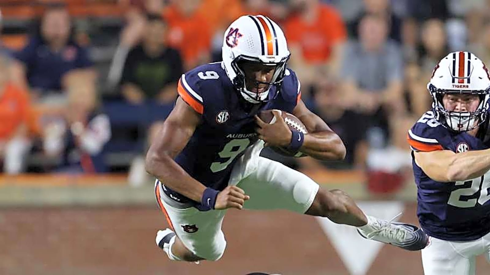 Which Auburn Tigers Freshmen are On Schedule for Redshirts?