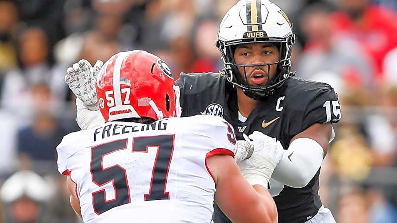 Georgia Bulldogs OL Will Attend Wedding of Lions Tate Ratledge