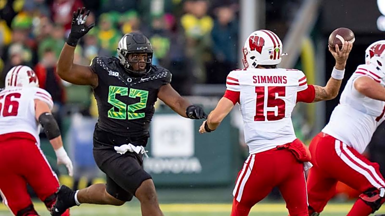 Instant analysis: Wisconsin Badgers show real progress everywhere but QB in loss to Oregon