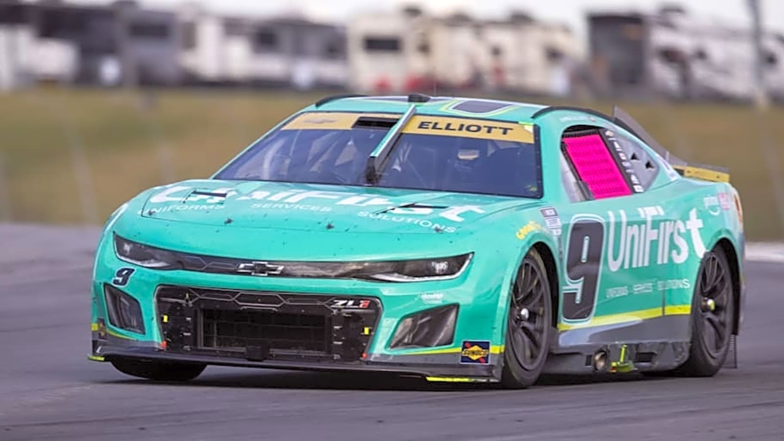 UniFirst Continues Partnership With Elliott, Announces 2026 Races