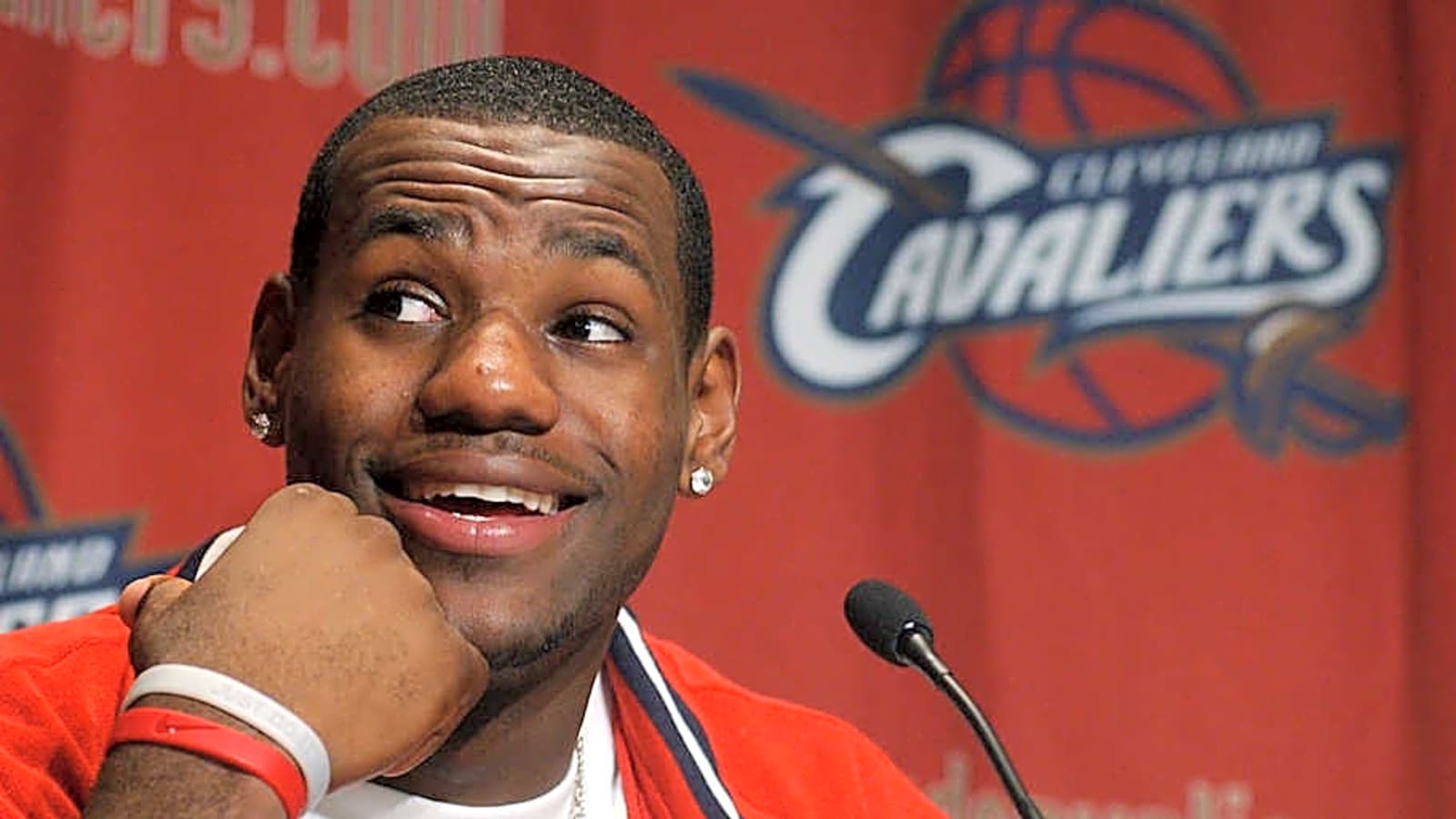 NBA Legend Says Cavaliers LeBron James Shouldn&#39;t Have Won Rookie of the Year