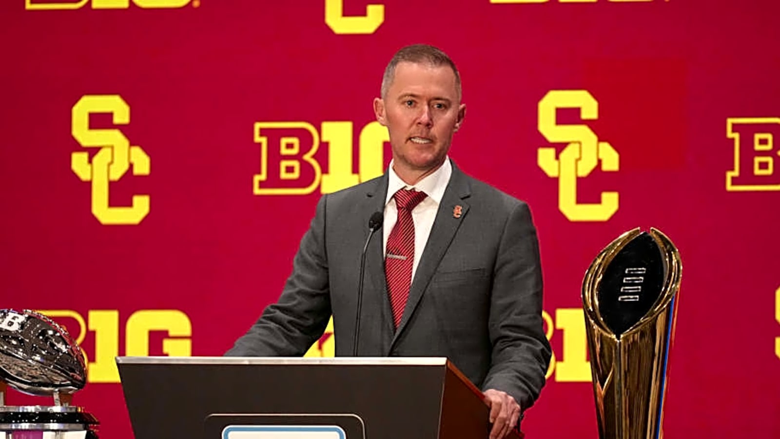 College Football Playoff, Bowl Game Projections: USC Trojans Continue Bowl Streak?