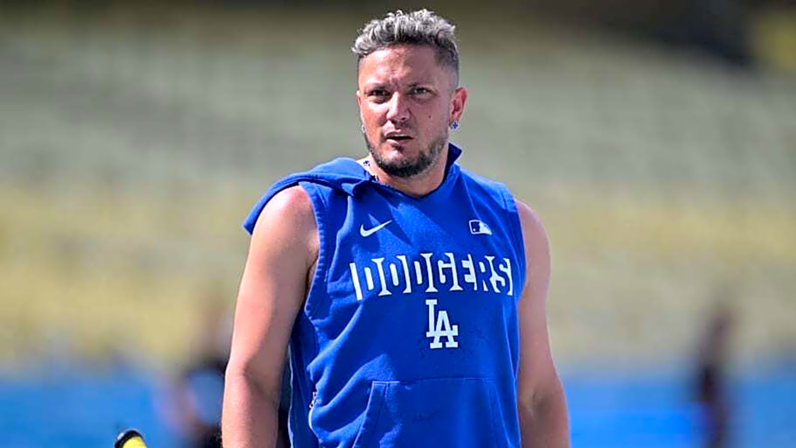 Dodgers' Miguel Rojas Will Play Despite Unexpected Personal Tragedy