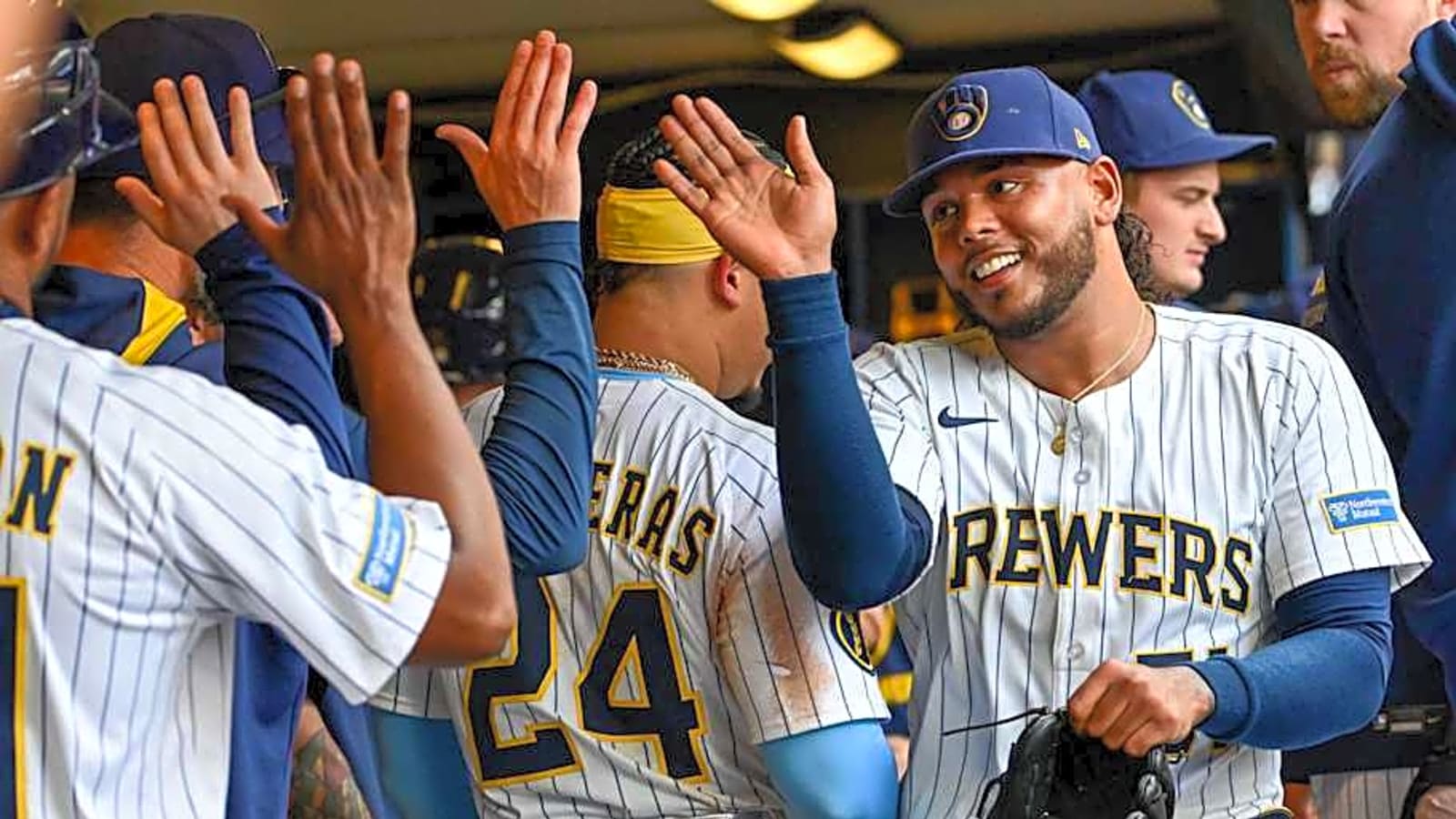 Brewers &#39;Fatal Flaw&#39; Makes Them Non-Contenders, MLB Writer Says