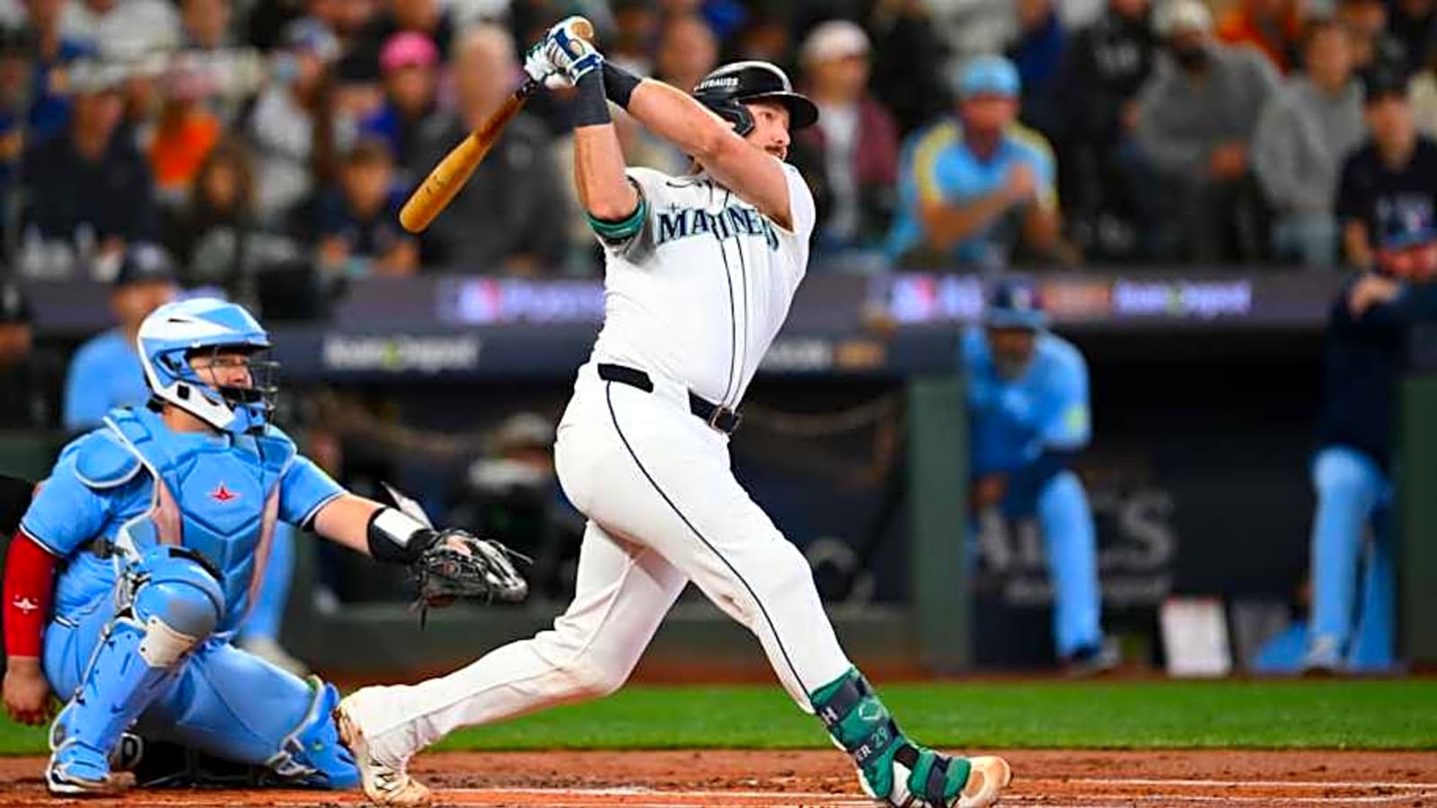 Mariners Cal Raleigh wins Sporting News MLB Player of the Year