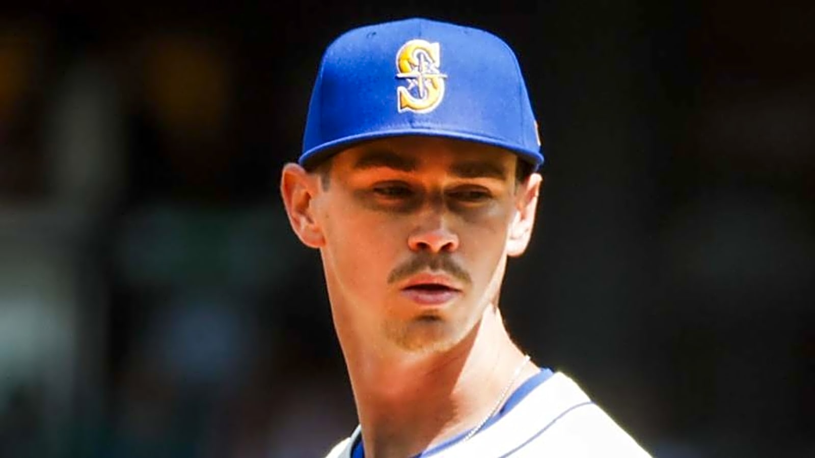 Seattle Mariners Recall Right-Handed Pitcher to Provide Boost to Bullpen