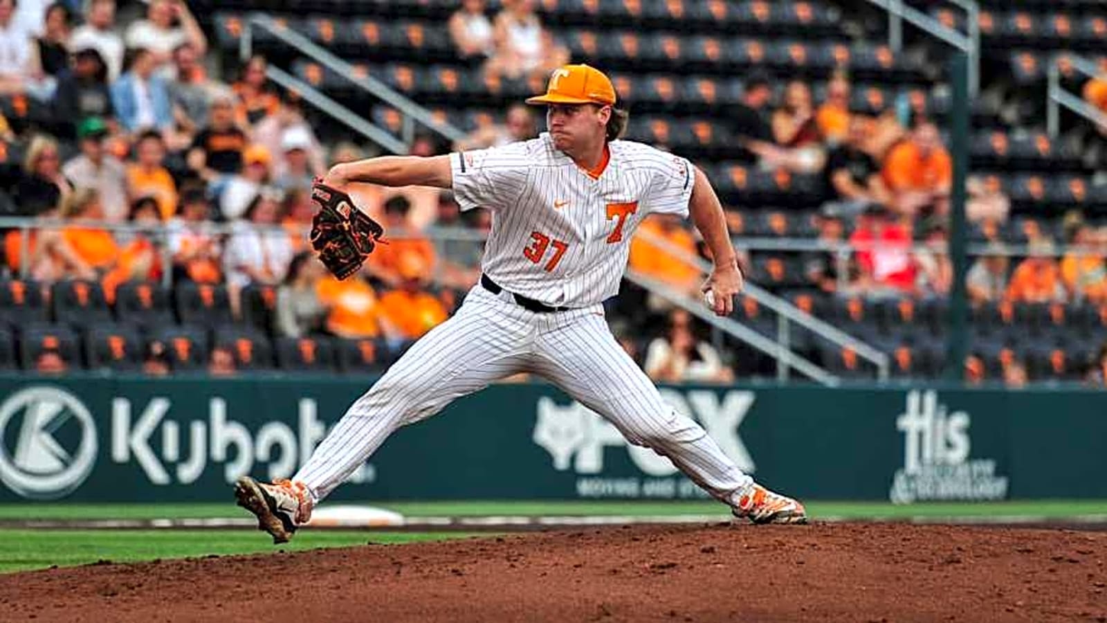 Jay Johnson, LSU Baseball Linked to Pair of Impressive Transfer Portal Pitchers