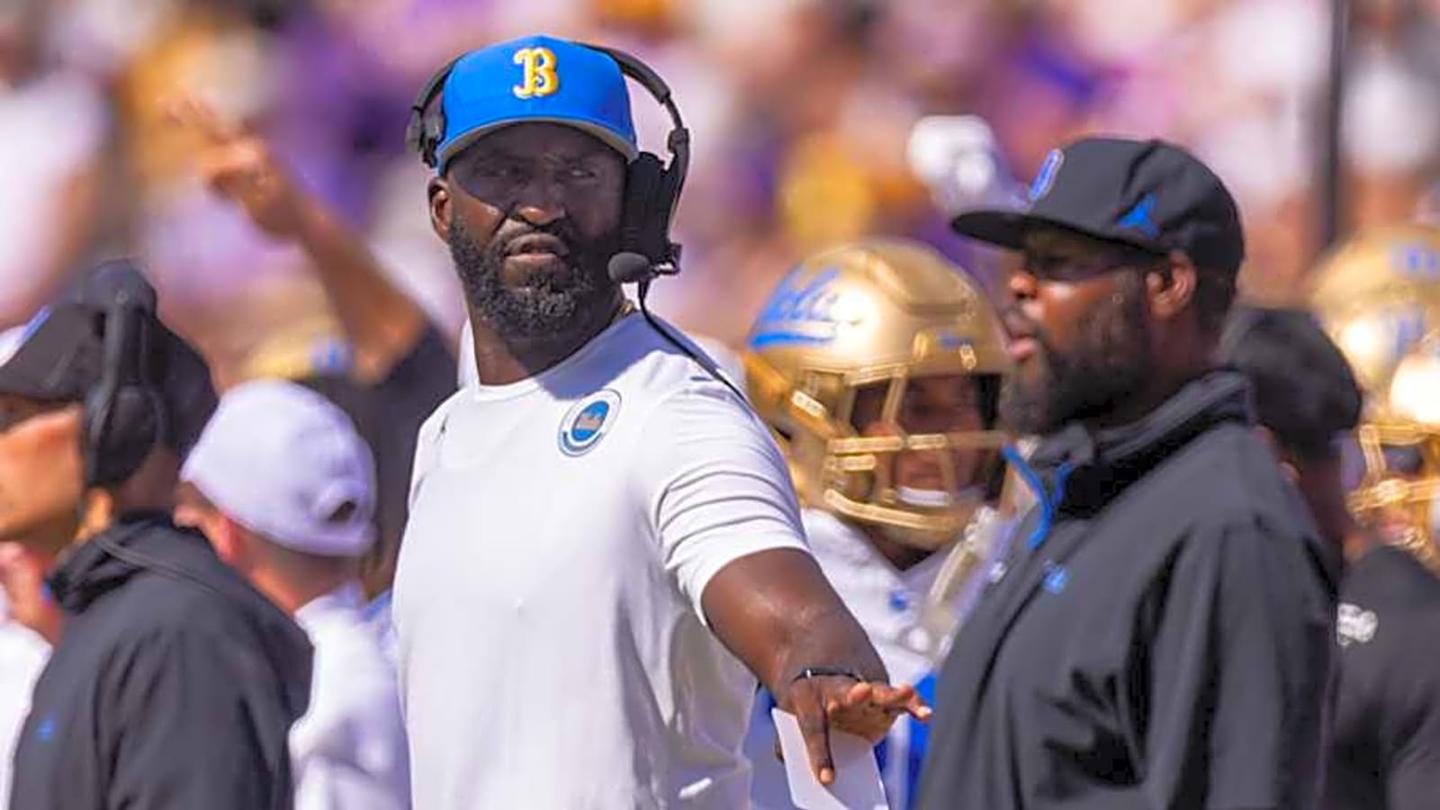 UCLA Rises in College Football Preseason Re-Rank