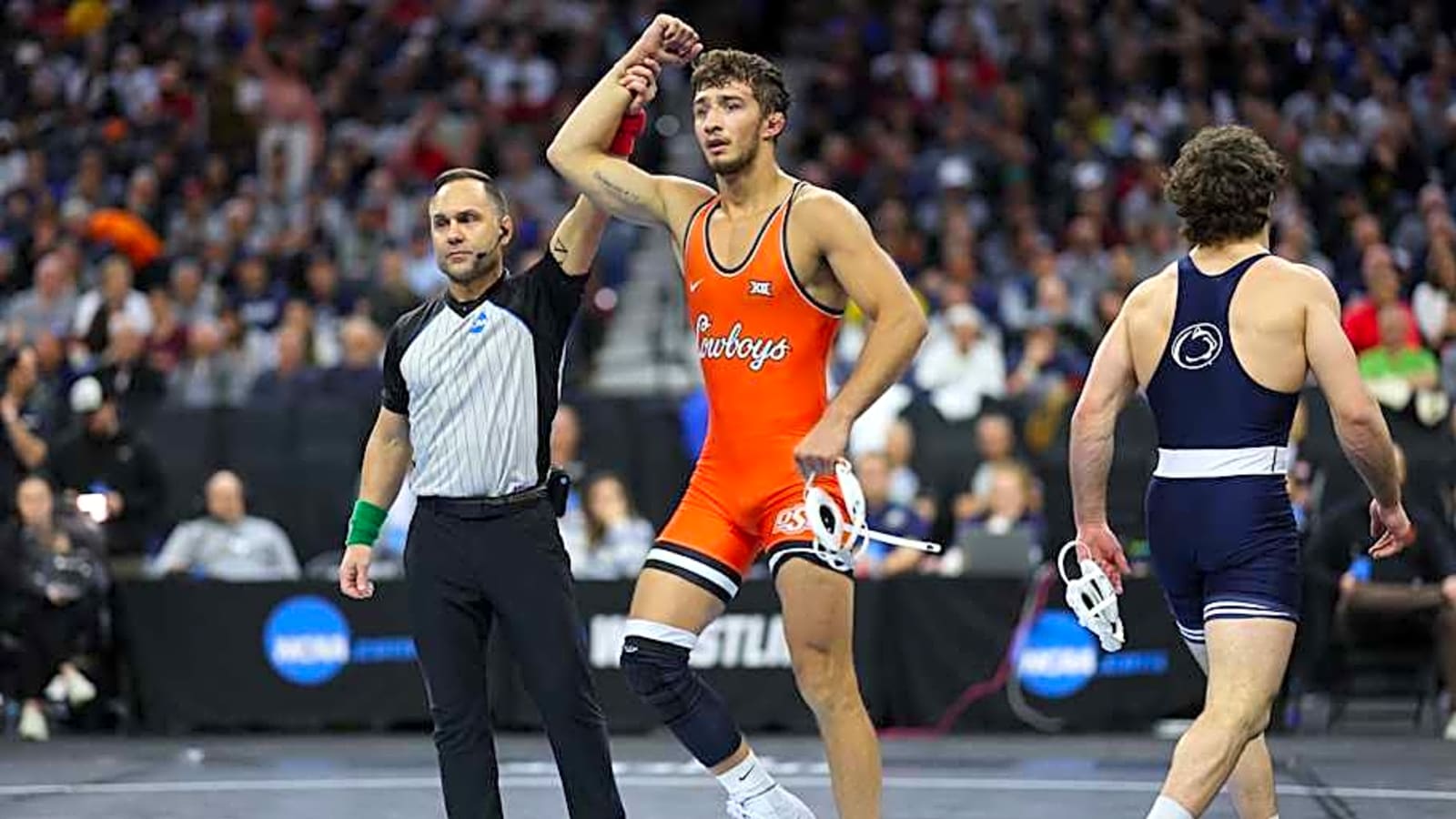 Former Cowboy Dean Hamiti&#39;s Pin at PWL 9 Heard Around the World