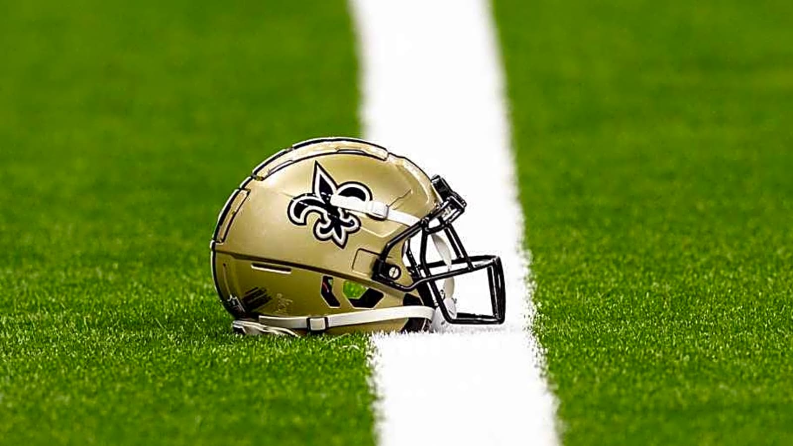 Jets Cast-Off Lands New Deal With Saints