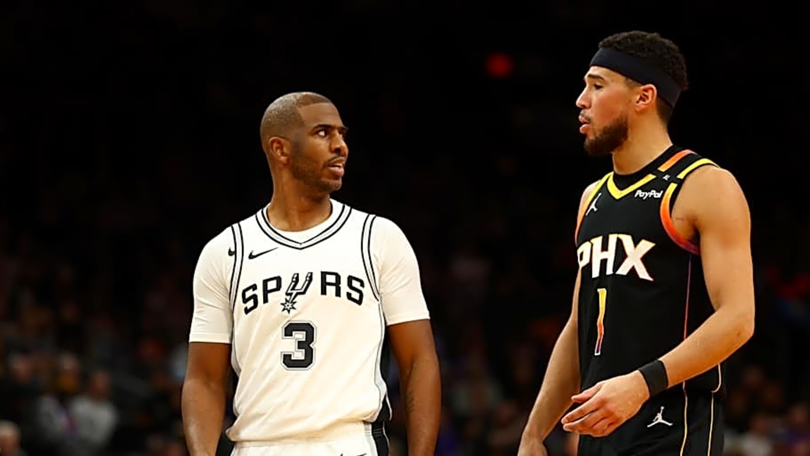 Devin Booker&#39;s Reaction to Suns Pursuing Chris Paul: Report