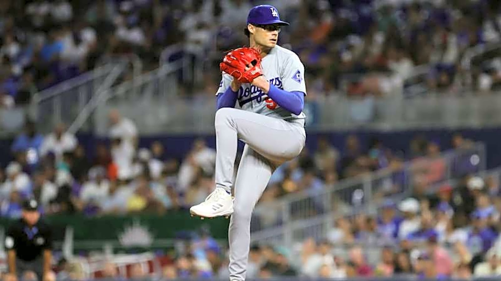 World Series Winning Pitcher Wants to Sign With Dodgers