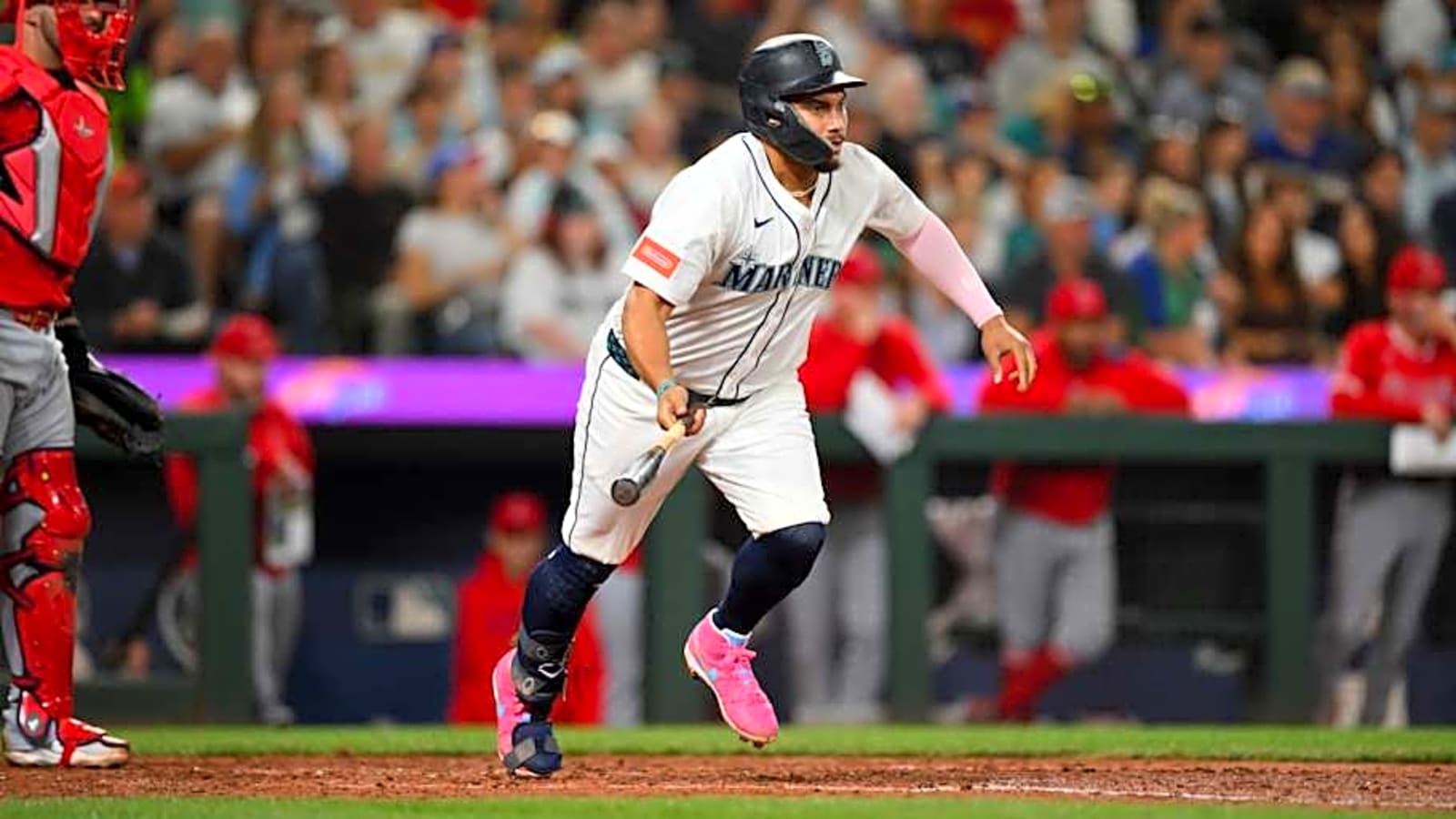Mariners Make it Eight in a Row with 5-3 Win Over the Angels