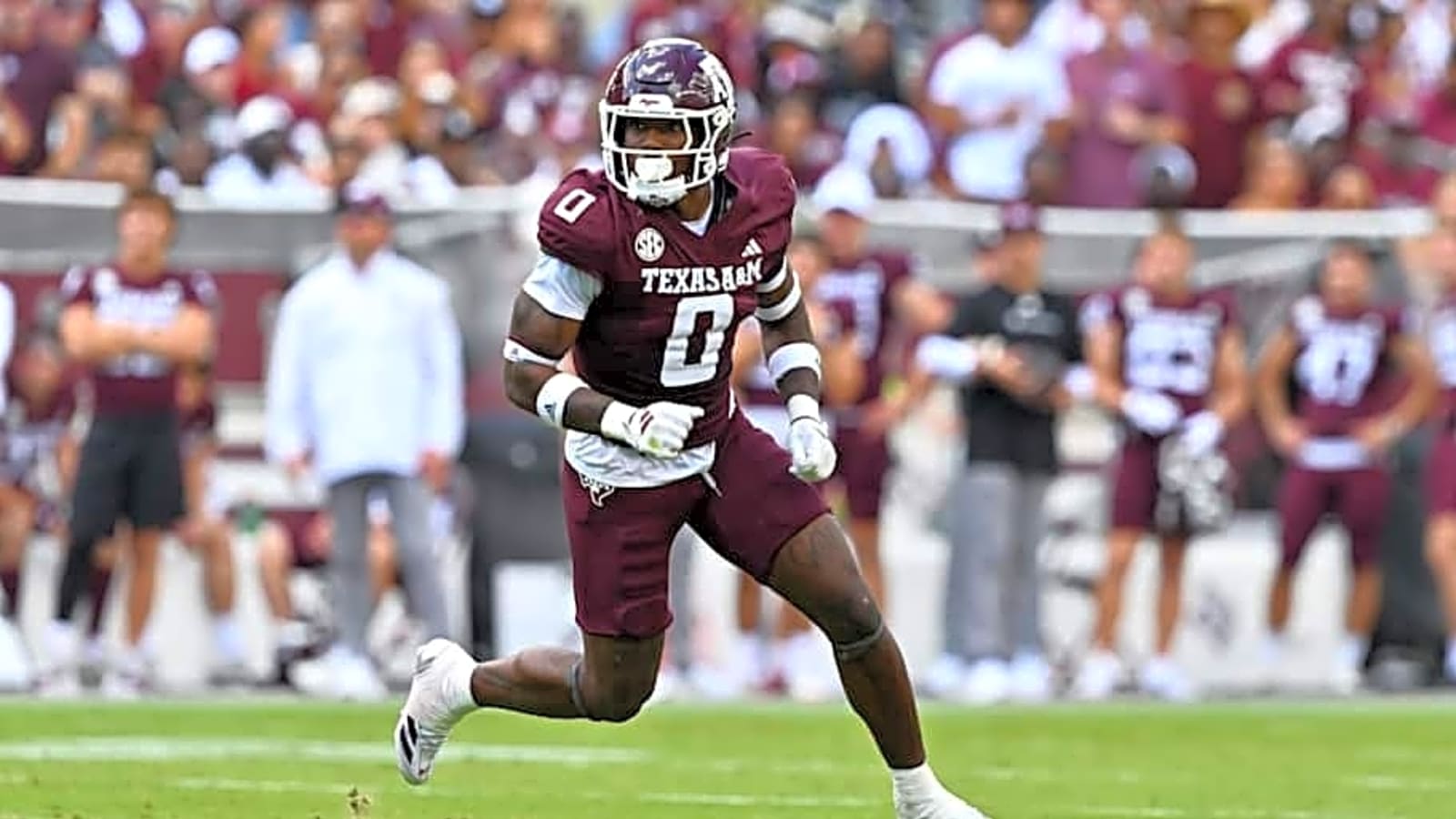 Texas A&M Linebacker &#39;Fully Healthy&#39; After Injury-Plagued Season