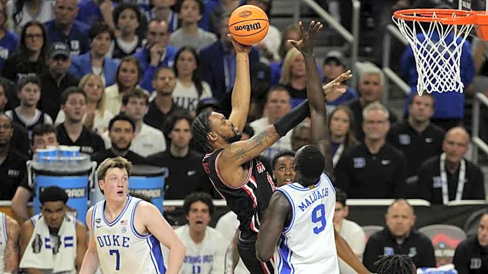 Report: Top Draft Prospect Works Out For Atlanta Amid Potential Draft Night Trade Rumors