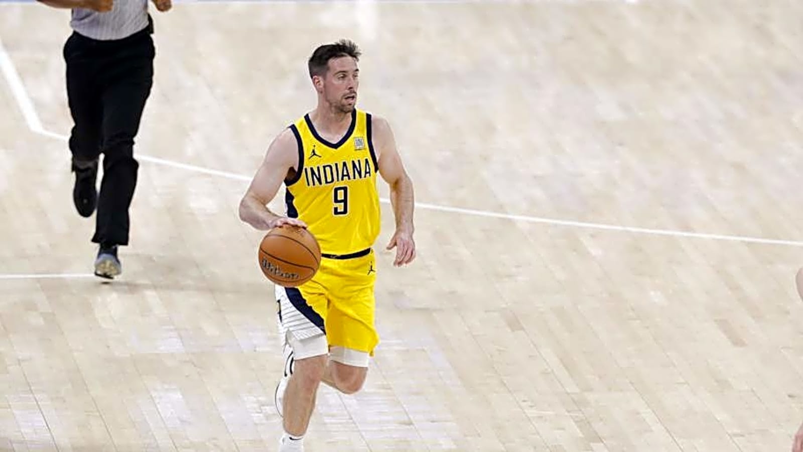 Pat McAfee&#39;s Co-Host Posts Insane Wager for Ex-Sixers Guard