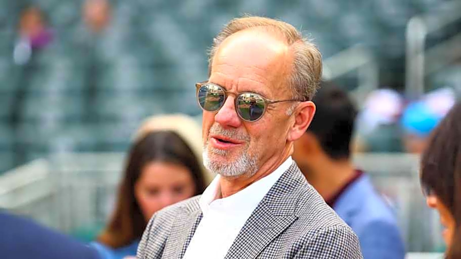 Twins sale gaining steam? Potential buyers reportedly touring Target Field