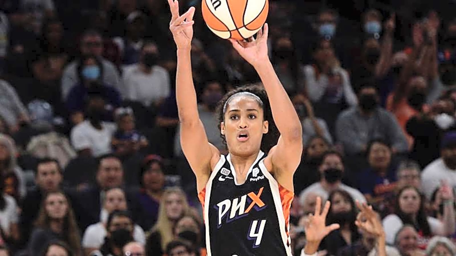 Why Phoenix's Stars Helped The Team Succeed