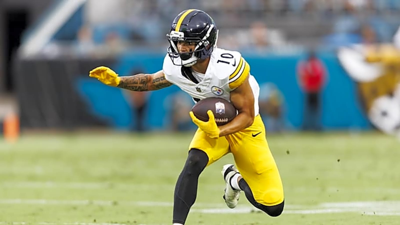 Steelers Aren't Giving Up on Roman Wilson Yet