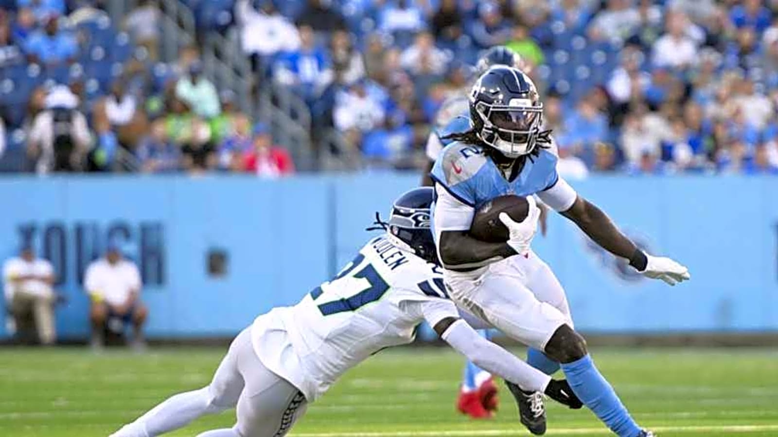 Titans Must Find Answer to Inexcusable Run Game