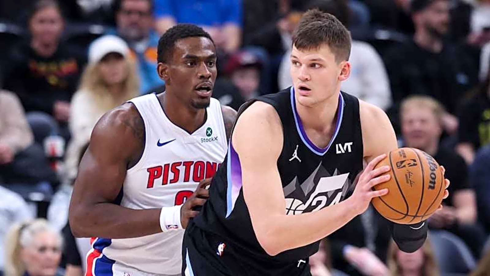Utah Jazz&#39;s Walker Kessler Frustrated Amid Contract Stalemate