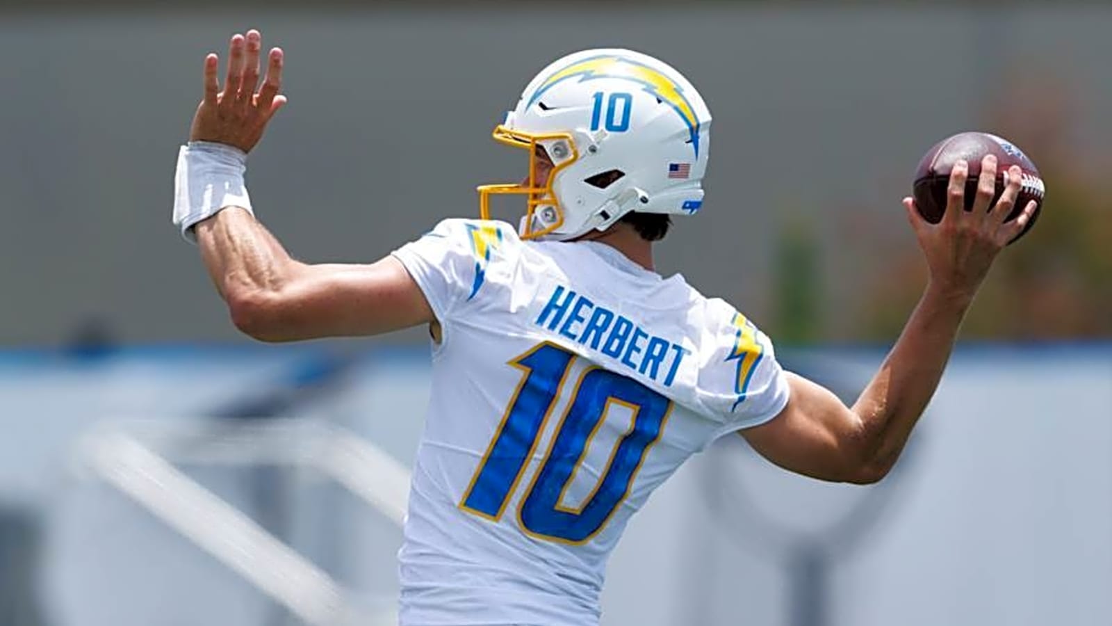 Justin Herbert&#39;s first bomb of Chargers training camp goes to last WR you&#39;d expect